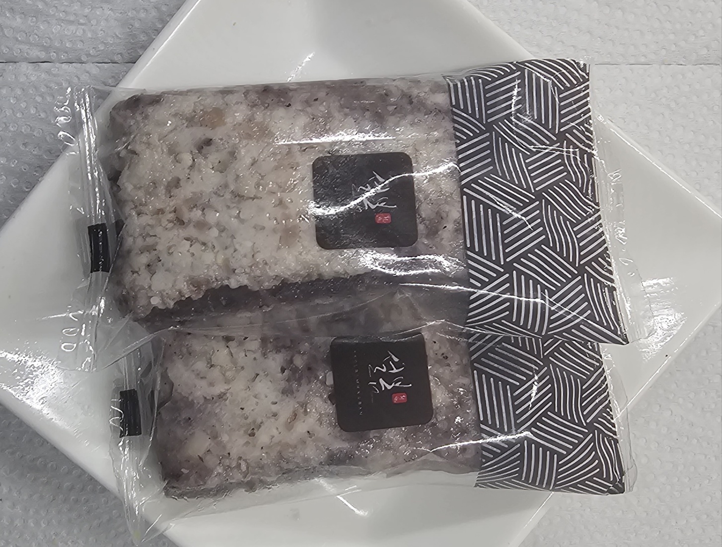 찰흑미땅콩시루